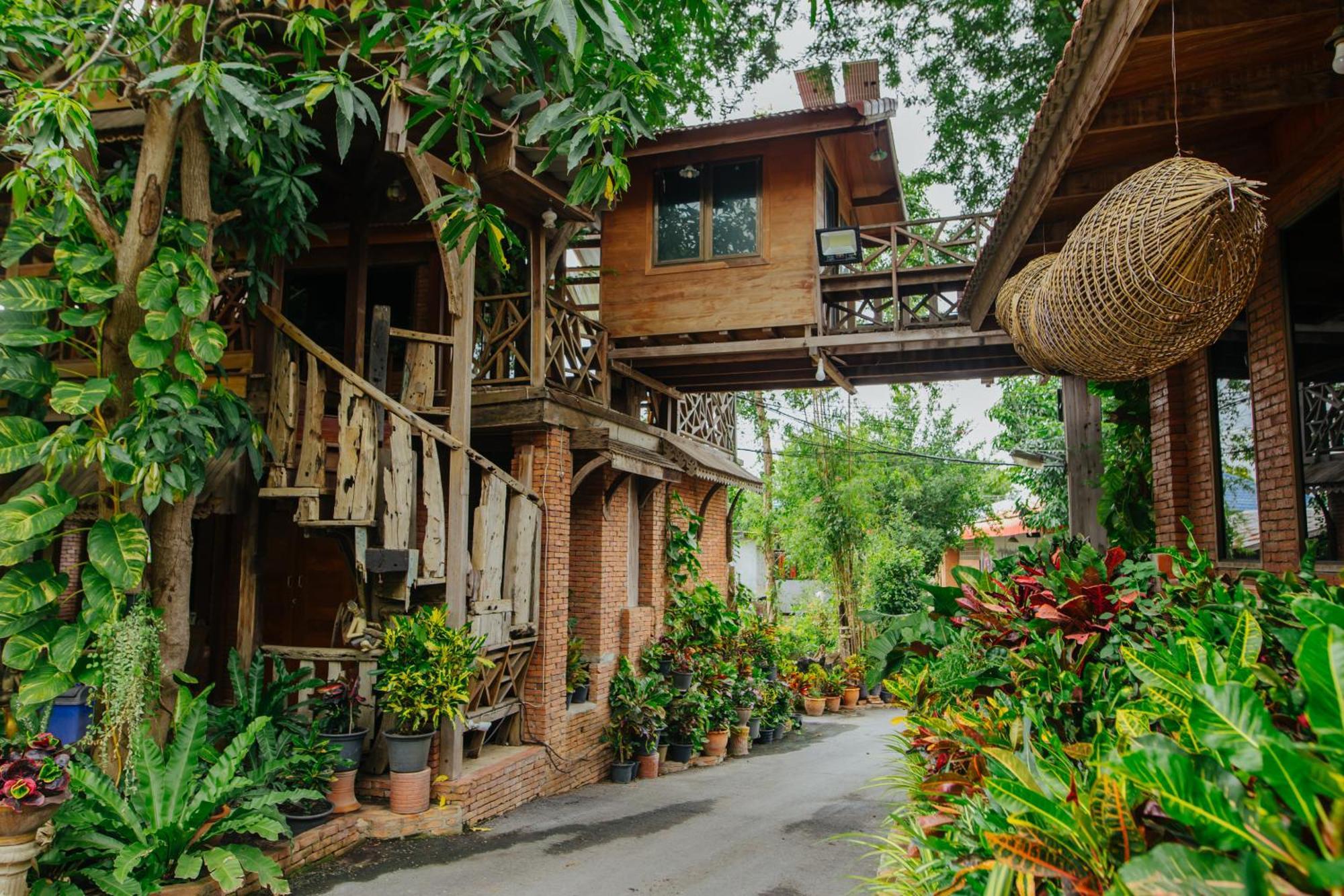Klong Suan Plue Resort Аюттхая Екстер'єр фото